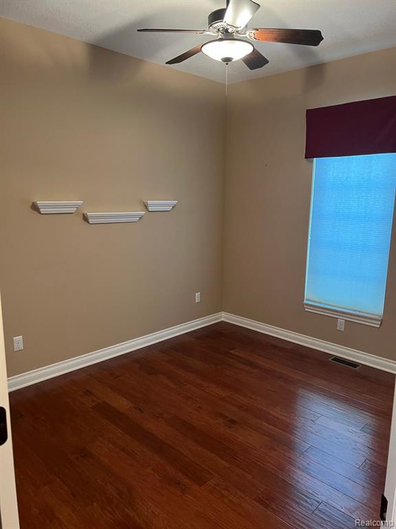 5954 PURPLE MARTIN Drive, South Rockwood, MI — Photo 11