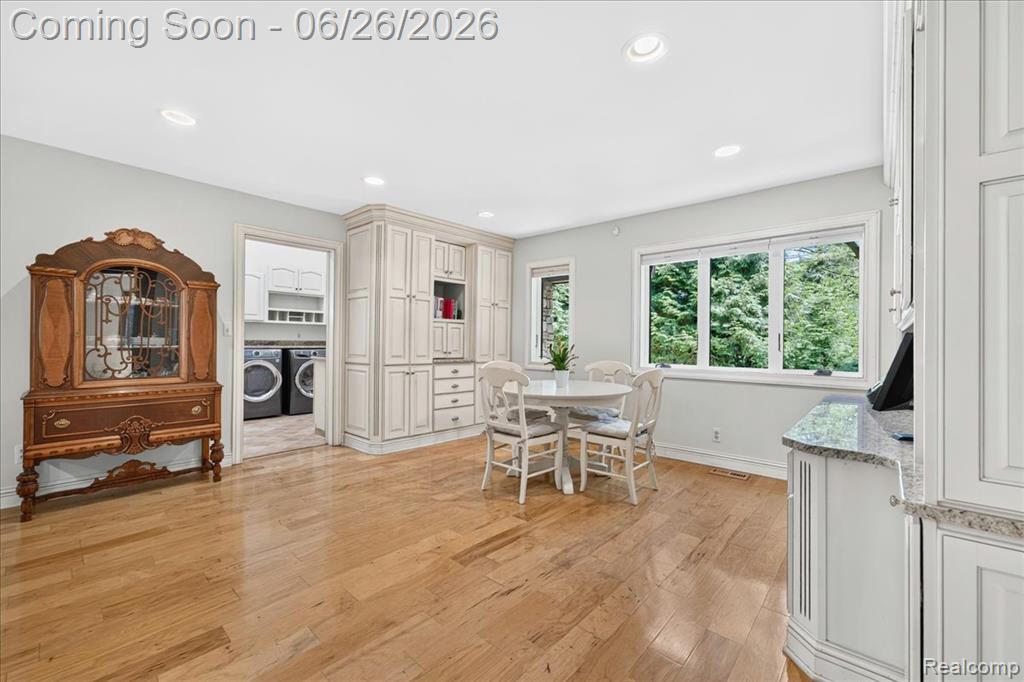 29498 E River Road, Grosse Ile, MI 48138 — Photo 14