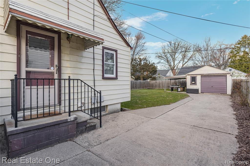 2654 Royal Avenue, Berkley, MI 48072 — Photo 4
