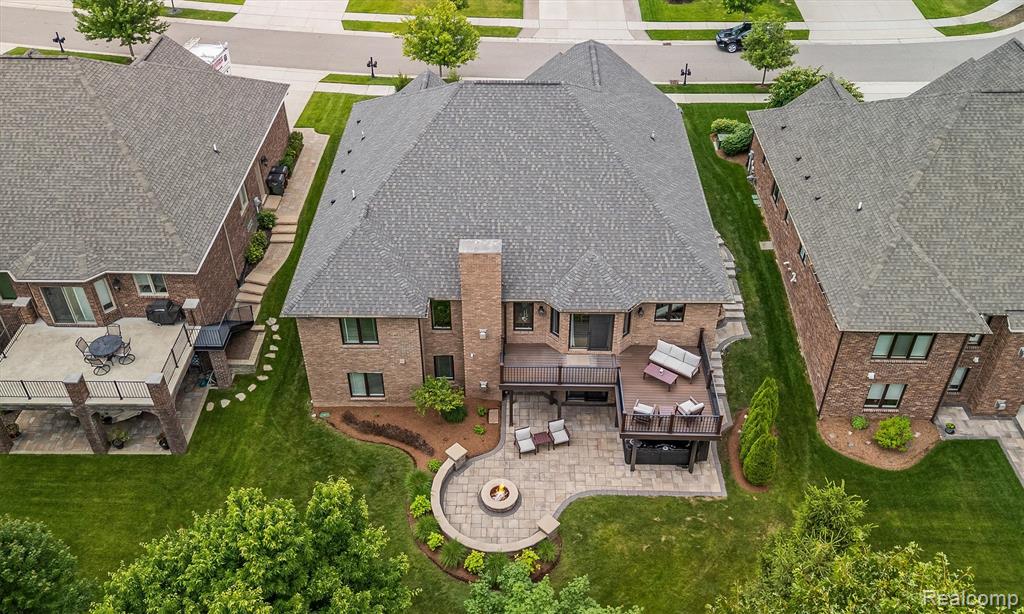 2094 Westridge Drive, Utica, MI 48316 — Photo 2