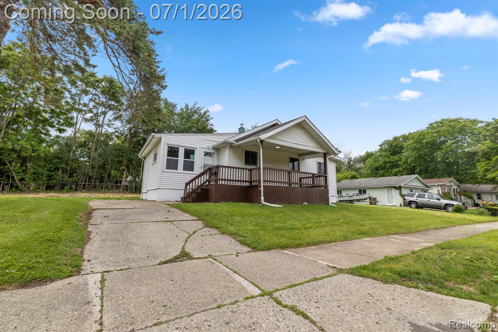 551 Nebraska Avenue, Pontiac, MI 48341 — Photo 4