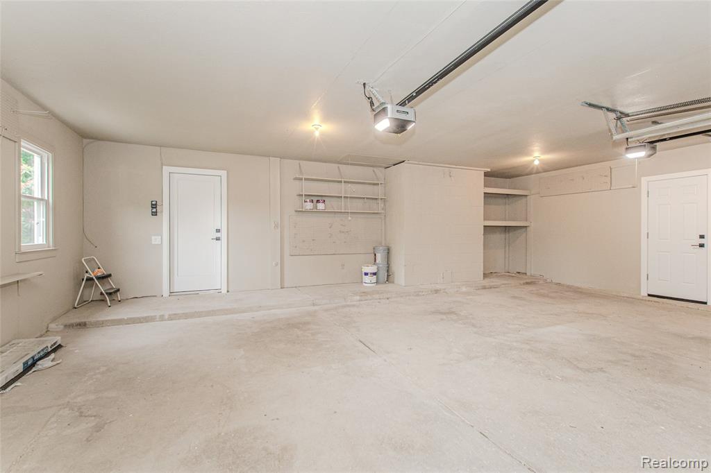 21993 Riverview Drive, Beverly Hills, MI 48025 — Photo 44