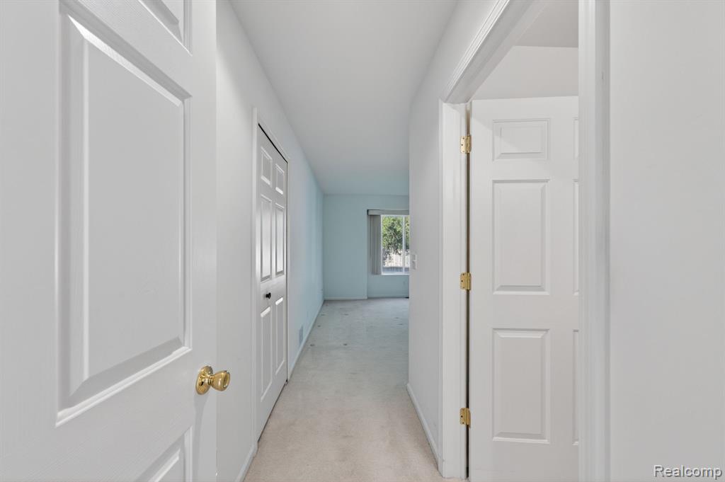 100 Aberdeen Drive, 36, Flushing, MI 48433 — Photo 34