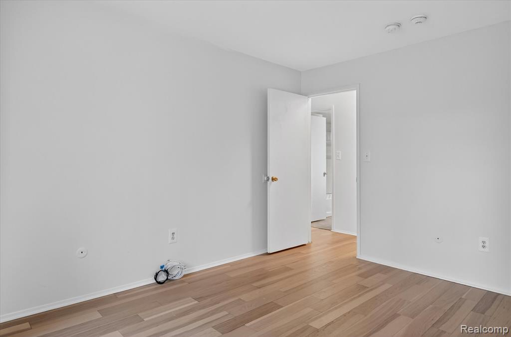 2037 E Franklin Drive, Canton, MI 48187 — Photo 19