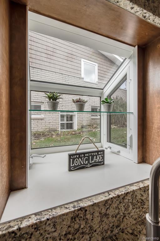 9149 LONGCROFT Drive, White Lake, MI — Photo 30