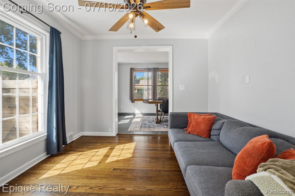 1206 Hawthorne Road, Grosse Pointe, MI 48236 — Photo 24
