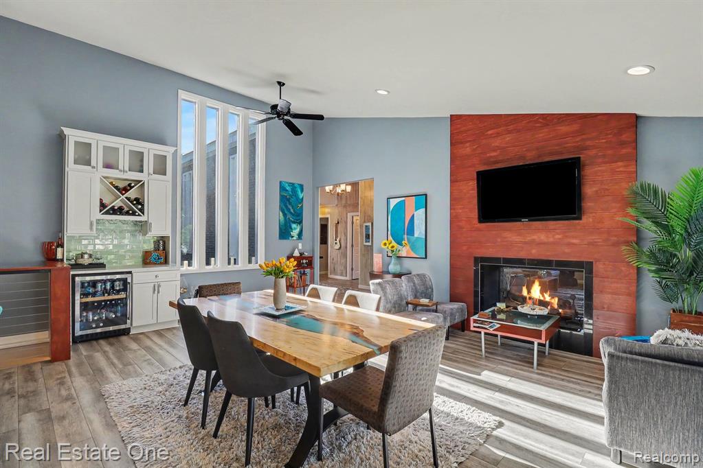 310 Pine Tree Rd Road, Lake Orion, MI 48362 — Photo 8