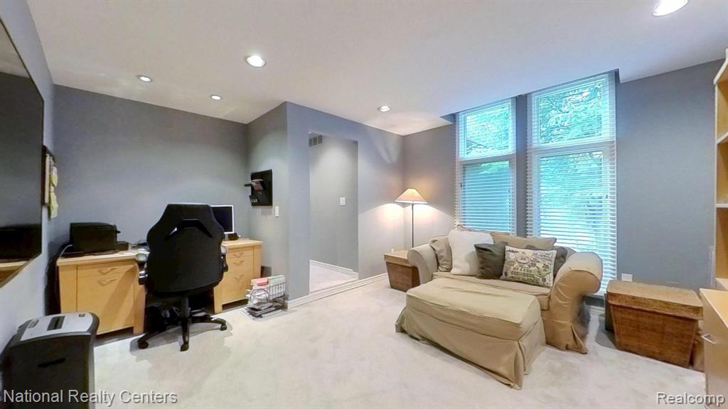 6783 Burtonwood Drive, West Bloomfield, MI — Photo 33
