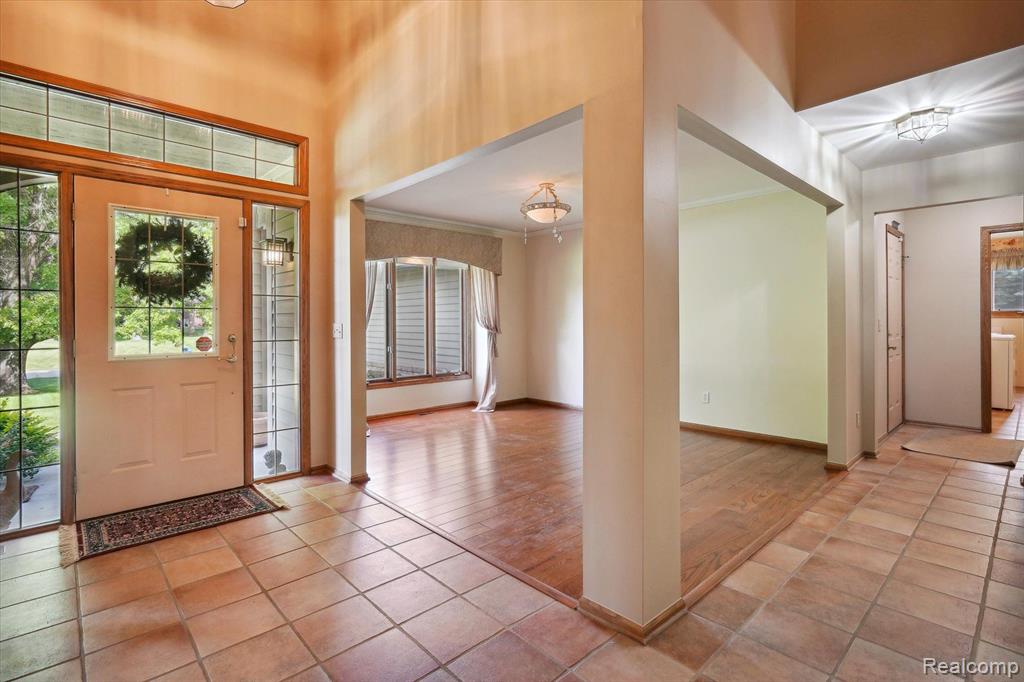 4747 WINDBERRY Lane, Milford, MI 48380 — Photo 5