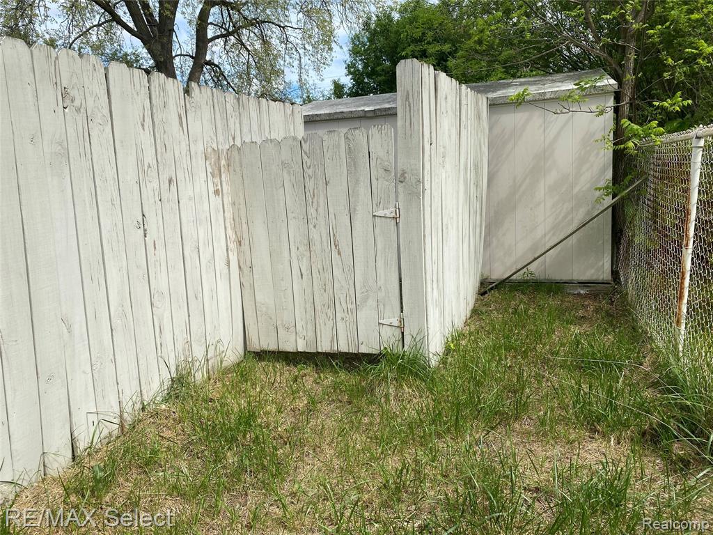 6503 Harvard Avenue, Mount Morris, MI 48458 — Photo 28