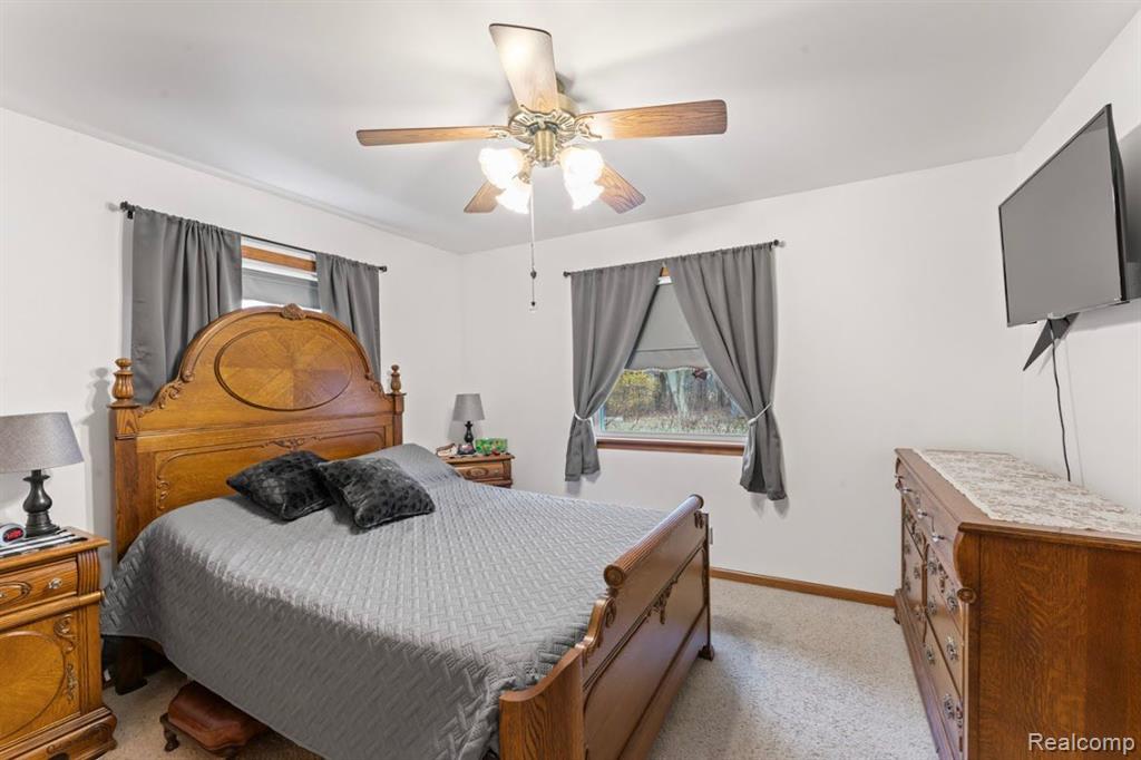 404 RIVER BEND Drive, Flushing, MI 48433 — Photo 39