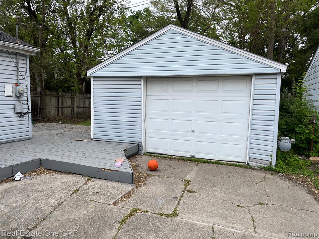 8685 DODGE Avenue, Warren, MI 48089 — Photo 19