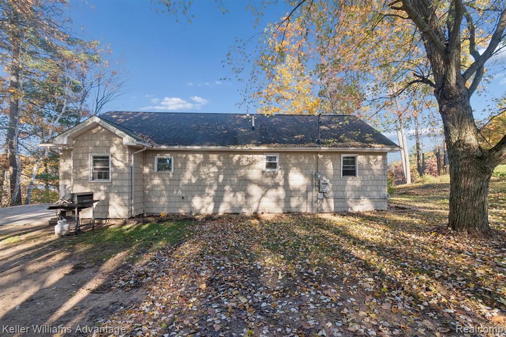 4469 Canal Drive, Harrison, MI 48625 — Photo 21