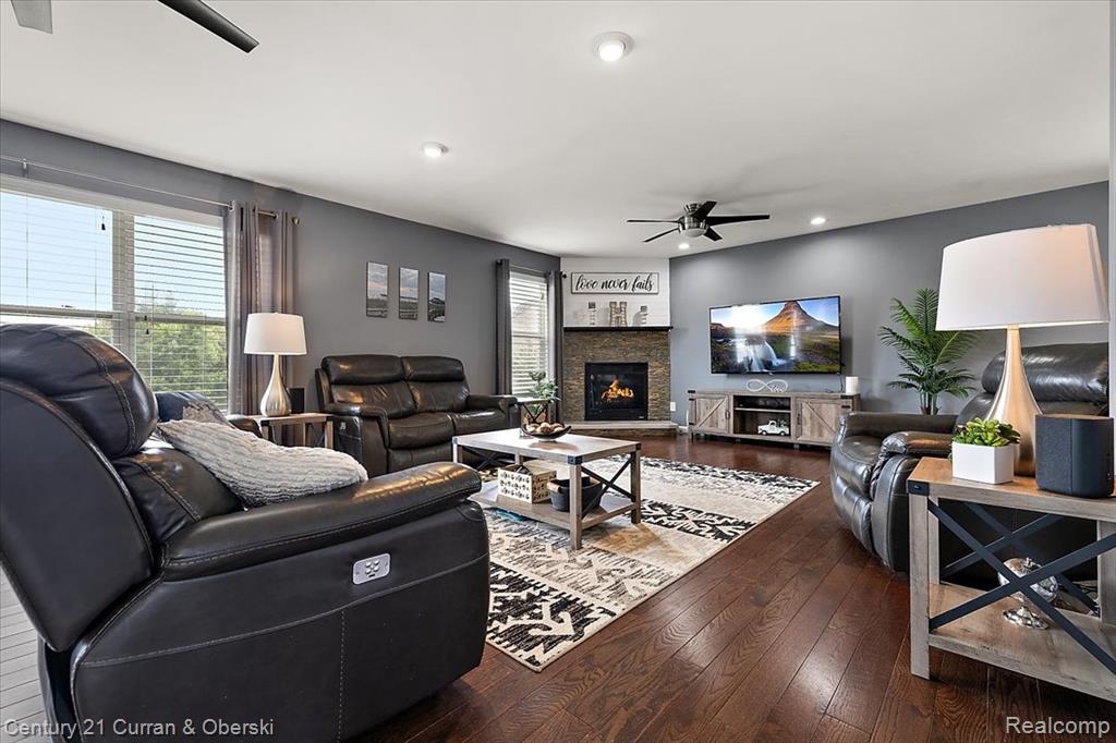 4617 S Quarry Creek, White Lake, MI 48383 — Photo 11