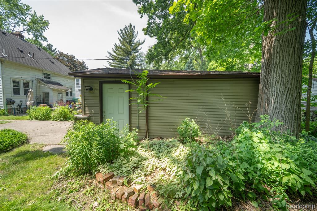 49 Woodward Heights Boulevard, Pleasant Ridge, MI — Photo 40