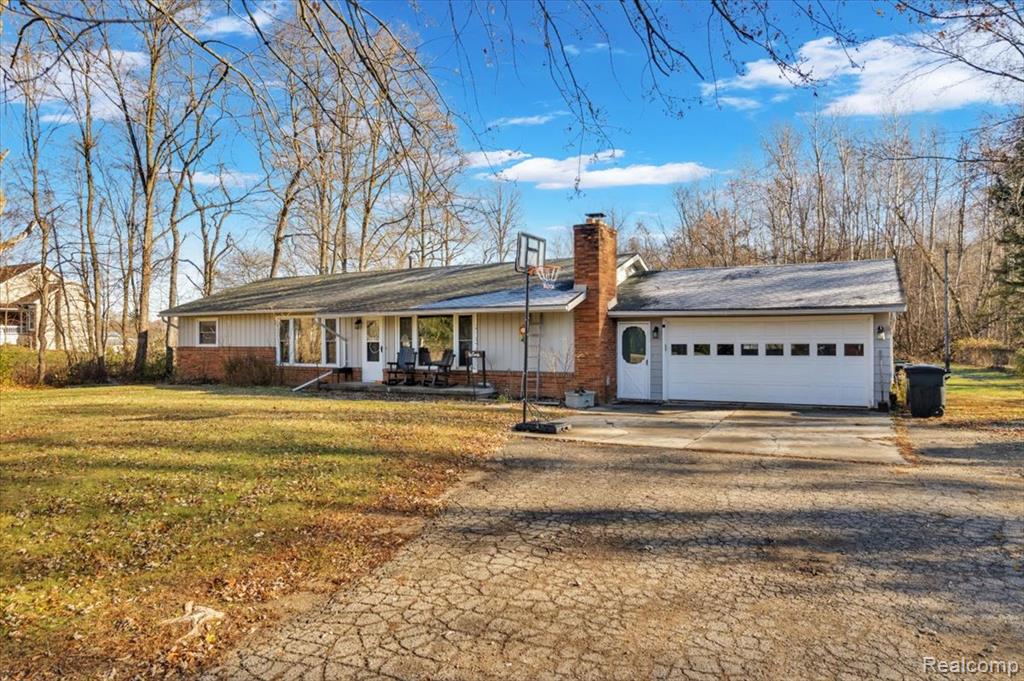 1240 Farnsworth Road, Lapeer, MI 48446 — Photo 20