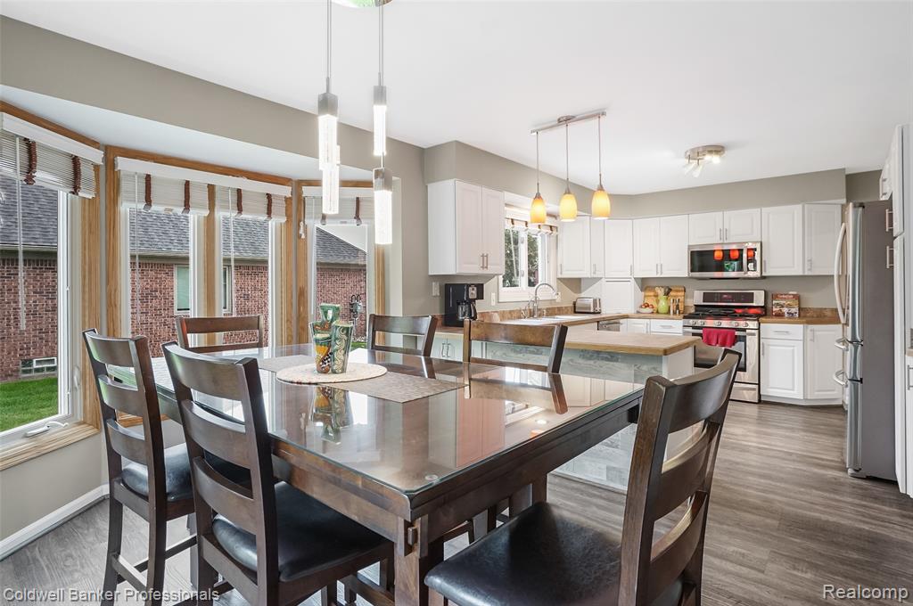 43246 Winterfield Drive, Sterling Heights, MI 48314 — Photo 19