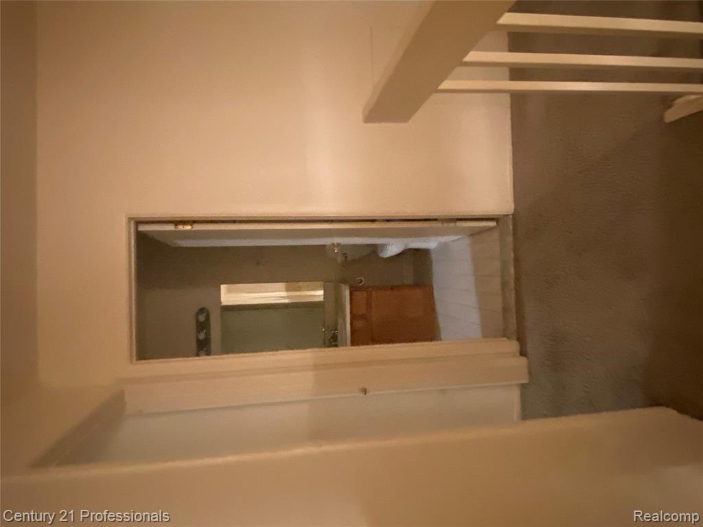 24857 Auburn Lane, Southfield, MI 48033 — Photo 27