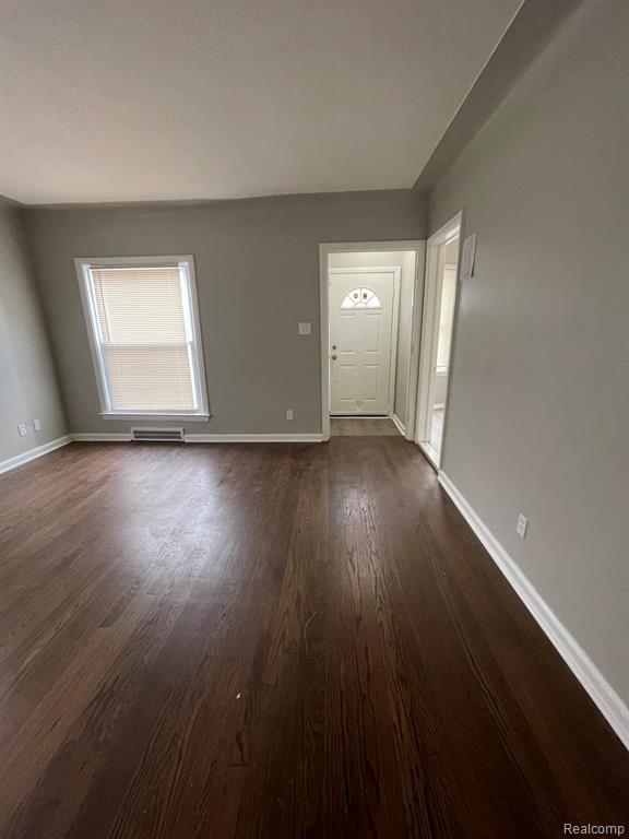 16191 Strathmoor Street - Photo 4