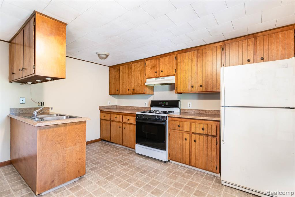 5430 Tittabawassee Road, Saginaw, MI 48604 — Photo 12