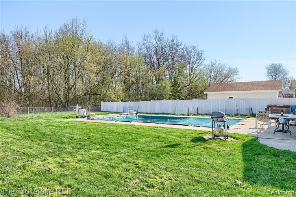 5477 Hopkins Road, Flint, MI 48506 — Photo 24