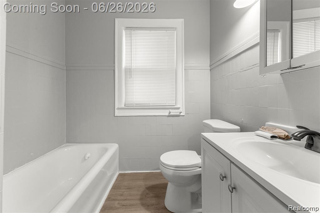2015 Gladstone Street, Detroit, MI 48206 — Photo 18