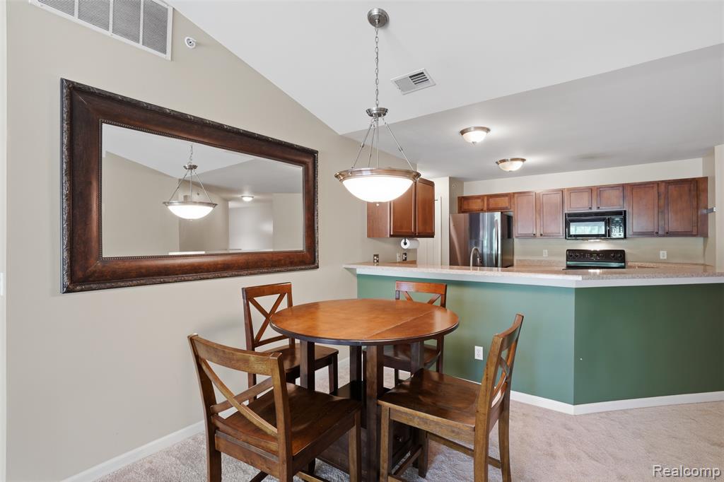320 N Wixom Road, 30, Wixom, MI 48393 — Photo 10