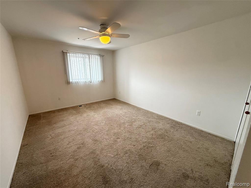 6842 Indian Creek Drive, West Bloomfield, MI — Photo 23