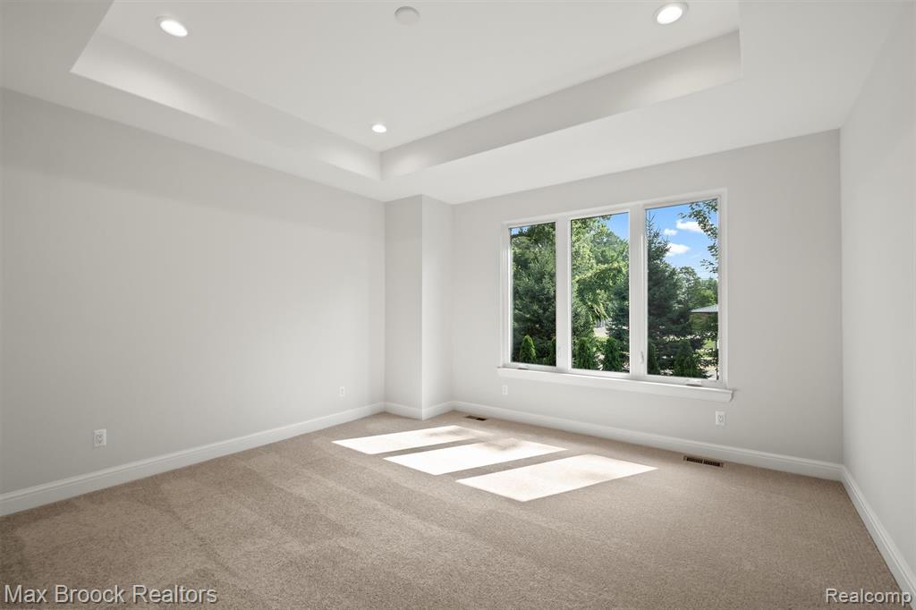 7475 Gramercy Circle, 18, West Bloomfield, MI — Photo 14