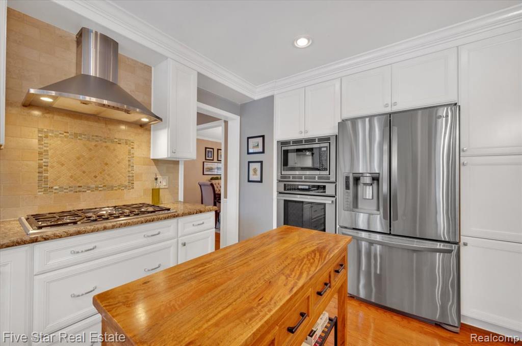 4143 Glencastle Drive, Troy, MI 48098 — Photo 14