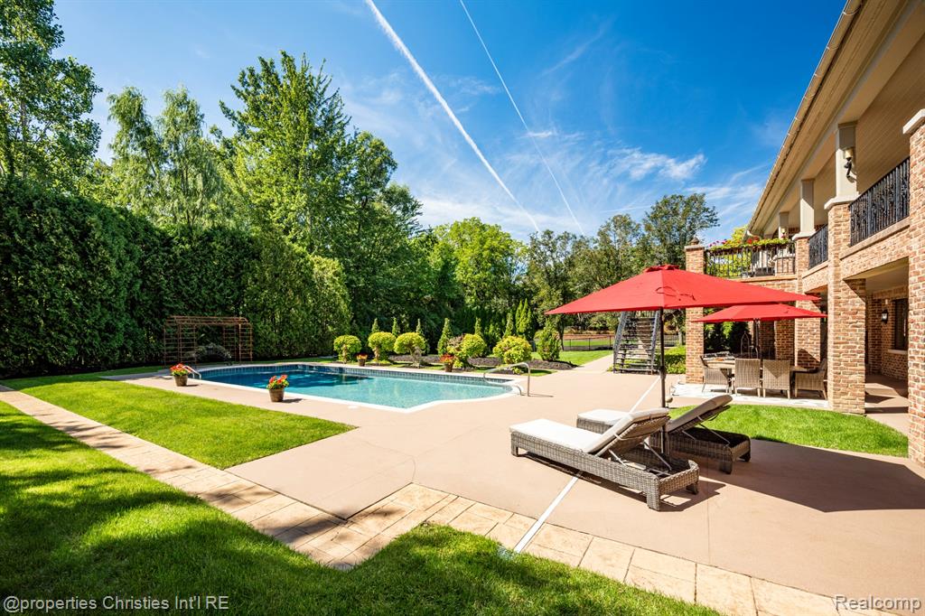 47765 Bellagio Drive, Northville, MI 48167 — Photo 82