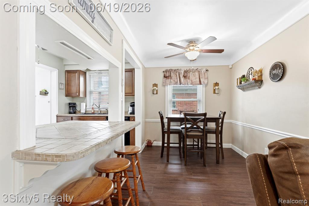 7646 Robinson Avenue, Allen Park, MI 48101 — Photo 5