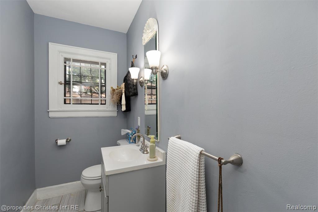 18974 Fairfield Street, Detroit, MI 48221 — Photo 40