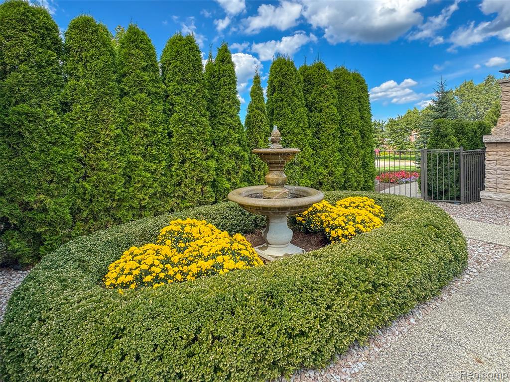 3625 N Century Oak Circle, Oakland, MI — Photo 60