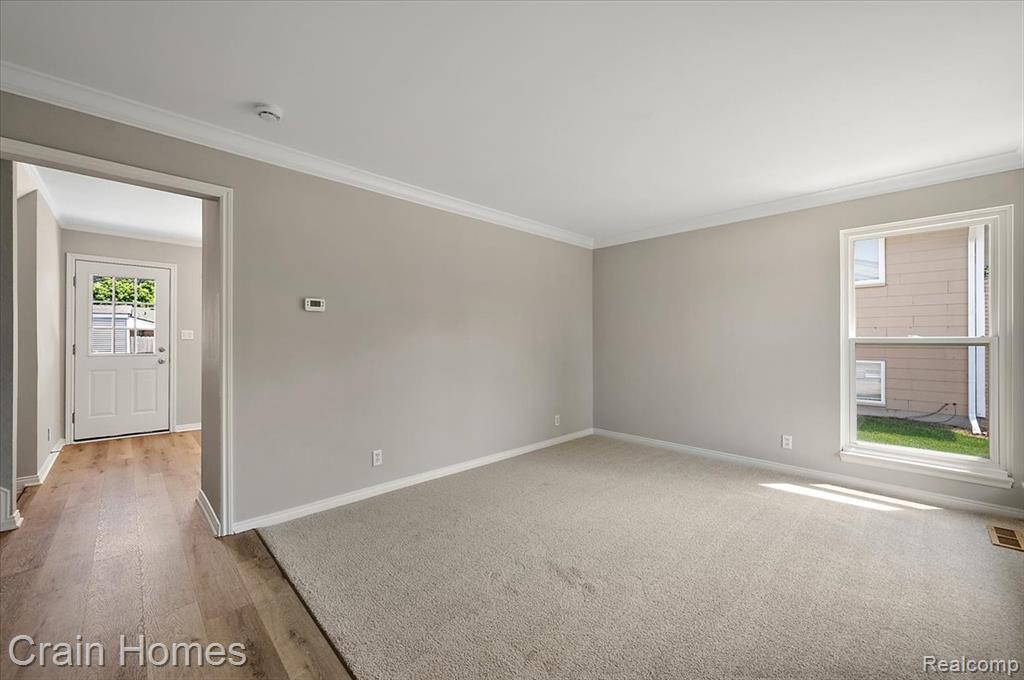 39648 Parklawn Drive, Sterling Heights, MI 48313 — Photo 12