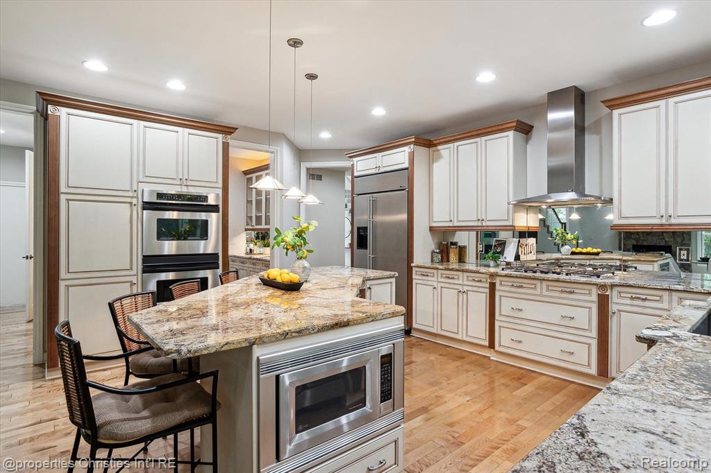 47196 MERION Circle, Northville, MI 48168 — Photo 22