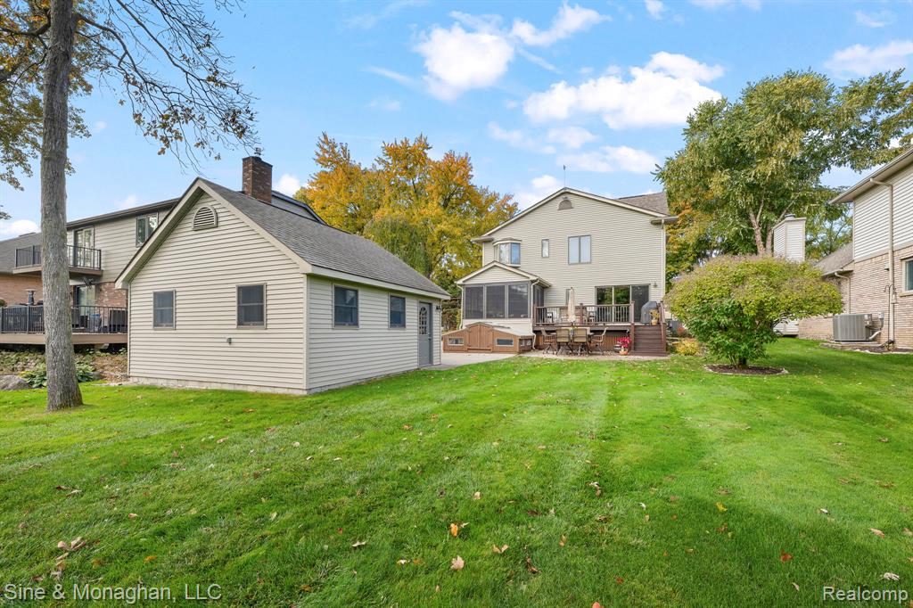 28549 Swan Island Drive, Grosse Ile, MI 48138 — Photo 49