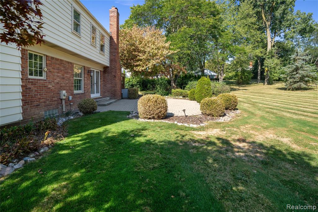 4123 Chimney Point Drive, Bloomfield Hills, MI 48302 — Photo 5