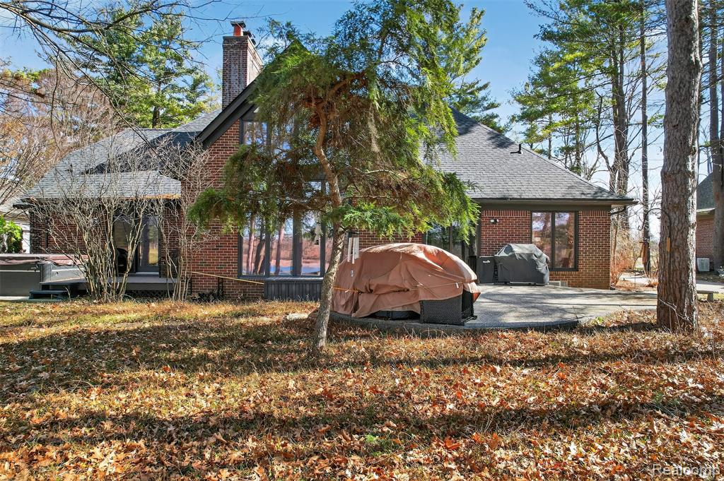 92 Kirksway Lane, Lake Orion, MI 48362 — Photo 44