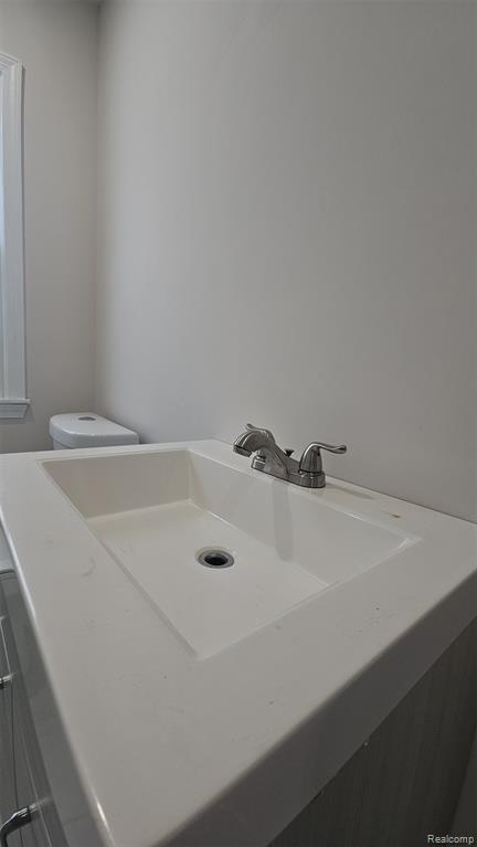 590 E Madison Avenue, Pontiac, MI 48340 — Photo 11