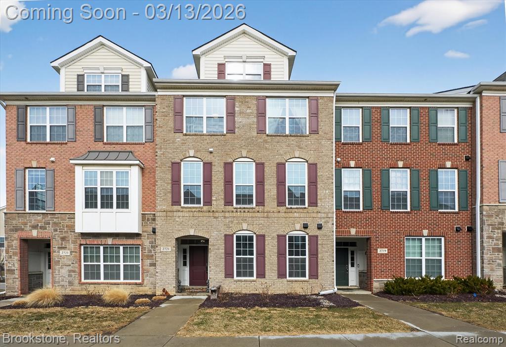 2721 S Spurway Drive, Ann Arbor, MI 48105 — Photo 3