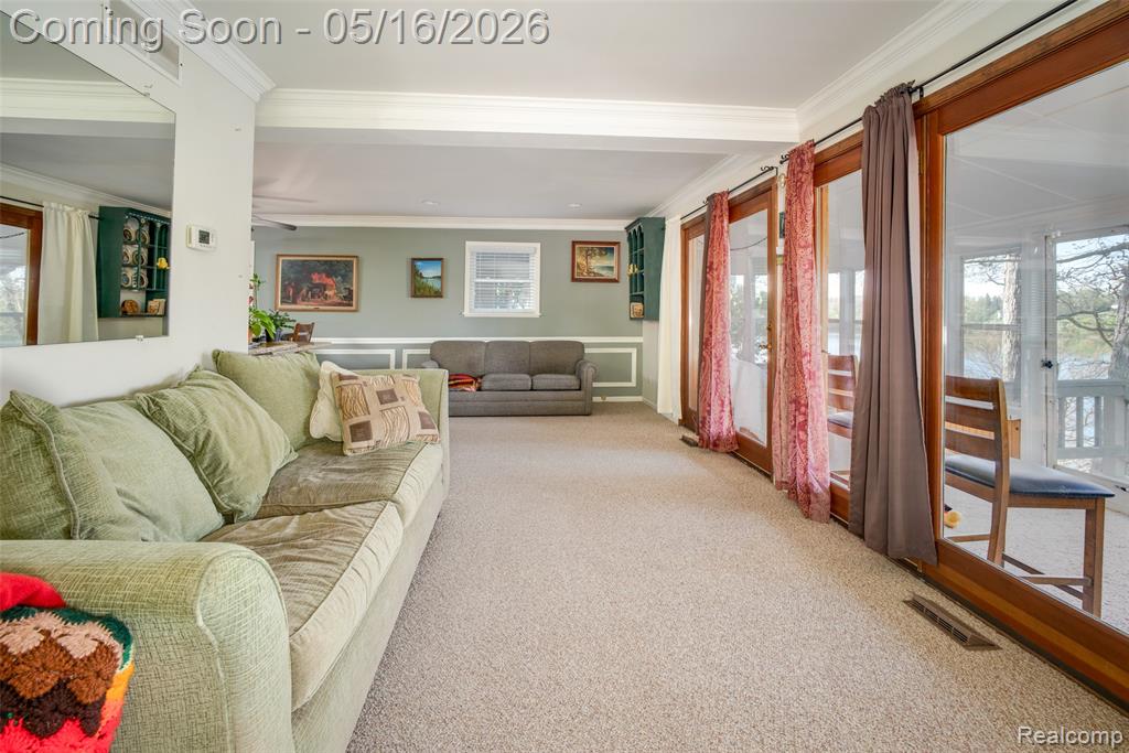 5477 Dooley Drive, Linden, MI 48451 — Photo 9