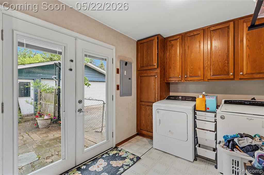 47735 Jeffry, Utica, MI 48317 — Photo 13