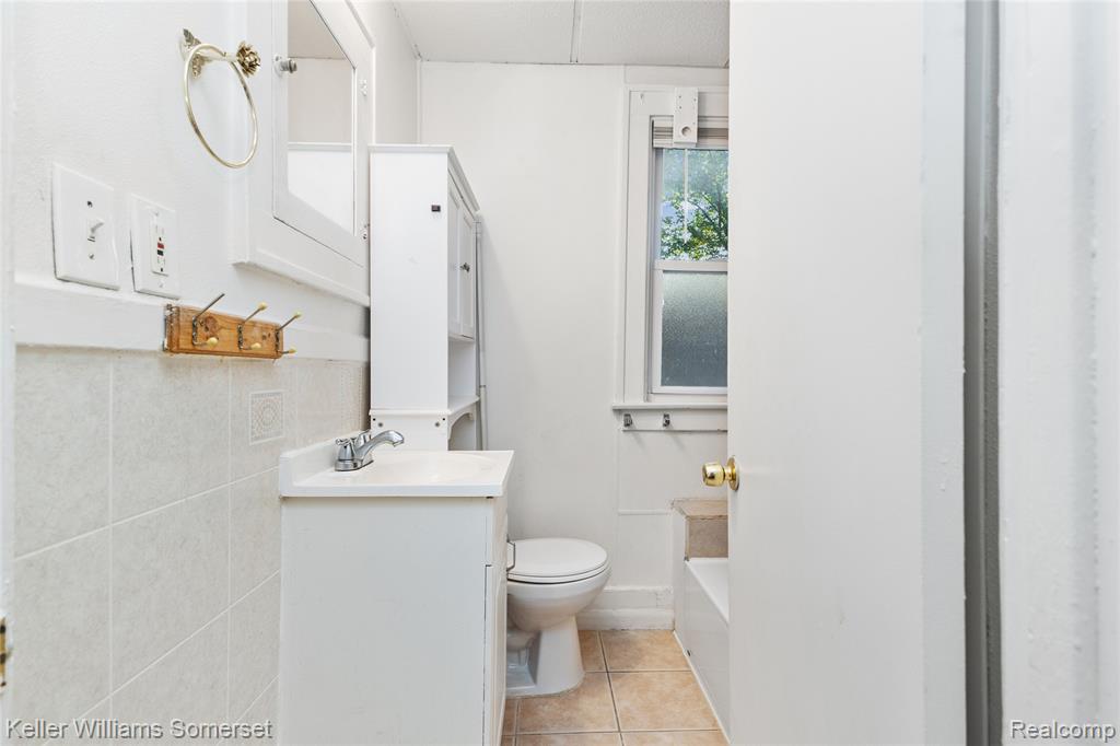 790 JEWELL (Lower) Street, Ferndale, MI 48220 — Photo 26