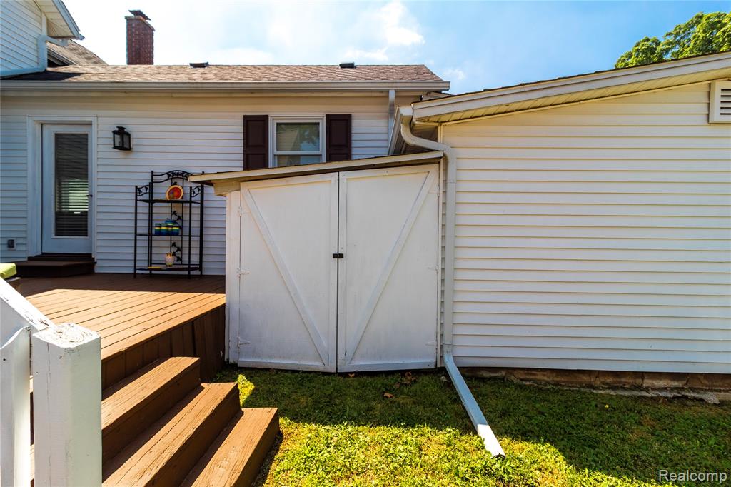 835 N Main Street, Lapeer, MI 48446 — Photo 36