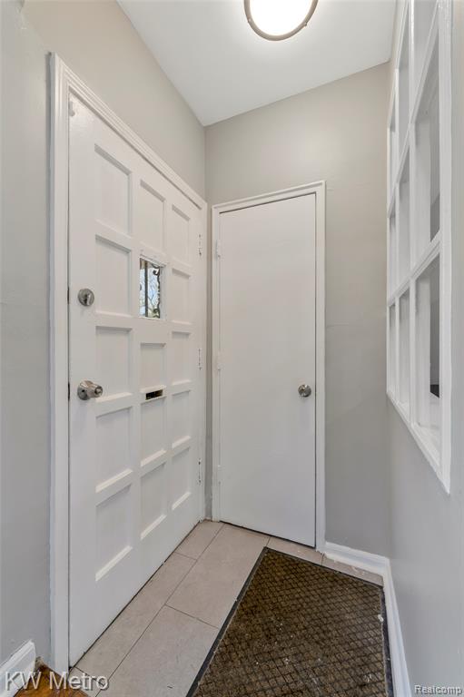22591 N Kane Street, Detroit, MI 48223 — Photo 5