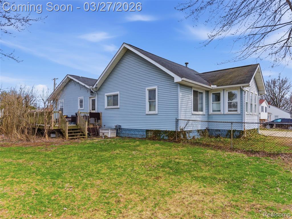 4208 Joyce Avenue, Waterford, MI 48329 — Photo 14