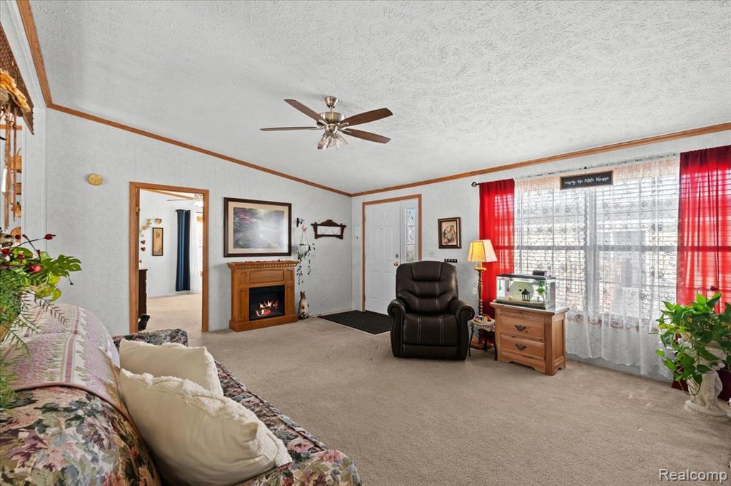 4482 Wynnwood Drive, Howell, MI 48843 — Photo 8