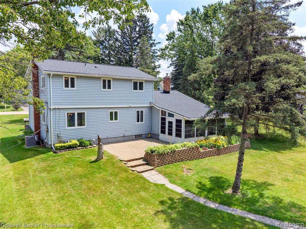 6635 EASTLAWN Avenue, Clarkston, MI — Photo 6