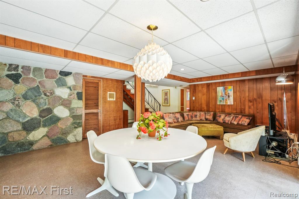4415 Chisholm Trail, Bloomfield Hills, MI 48301 — Photo 36